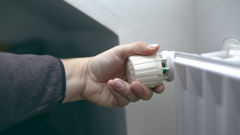 Spar på varmen med energiforbedringer af boligen